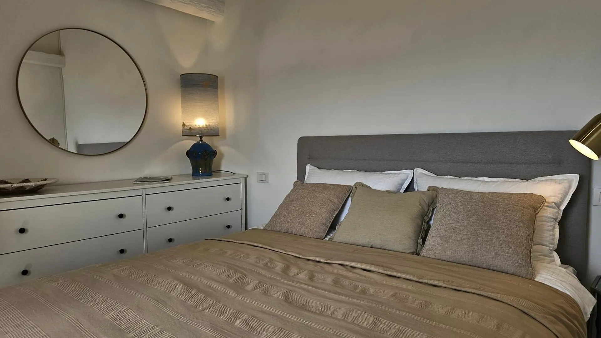 White Sea View - Two Bedroom Apartment Rovinj Croatia